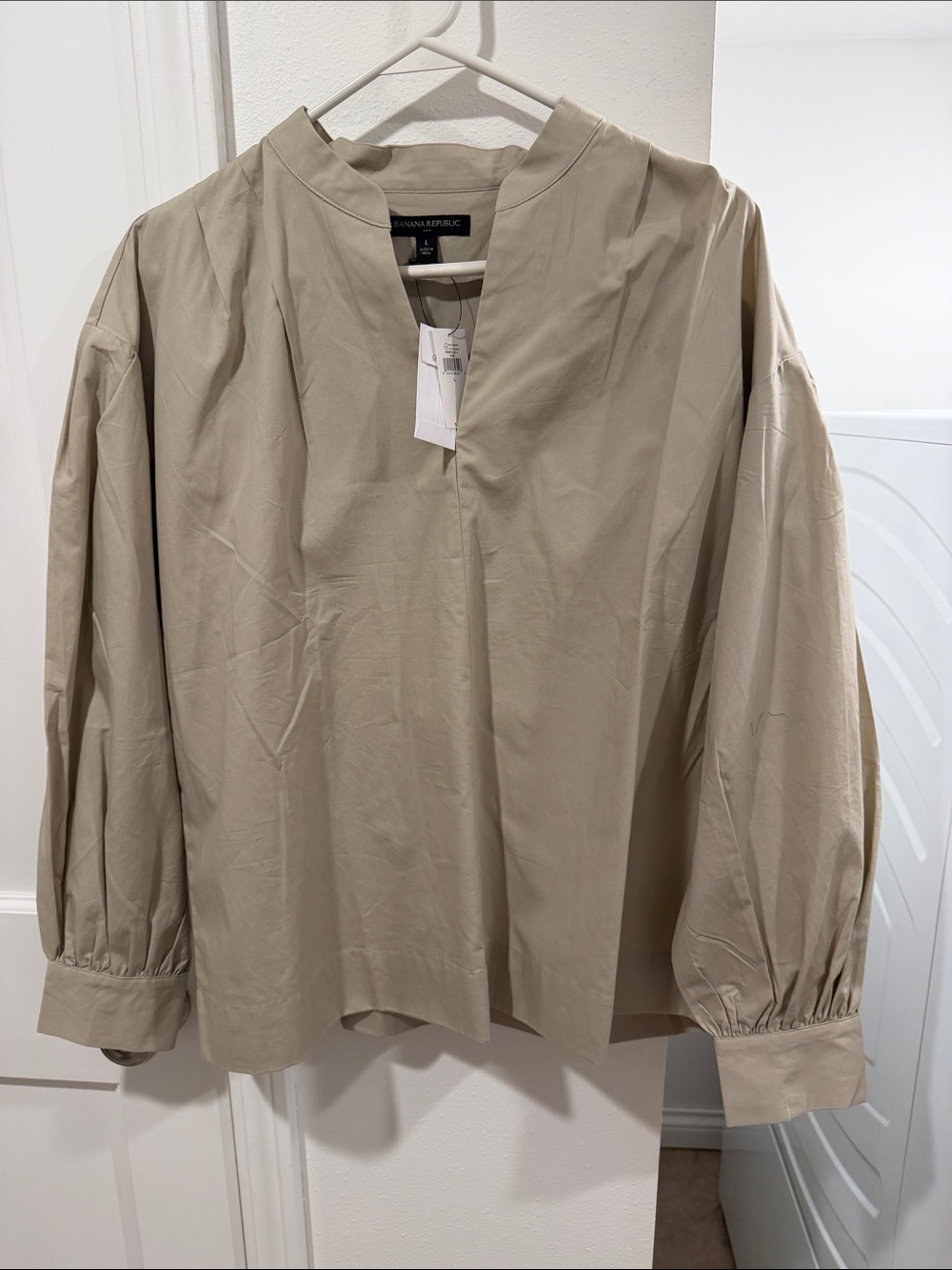 Banana Republic Light Beige Pullover top